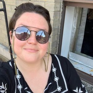 Meet your Posher, Amanda